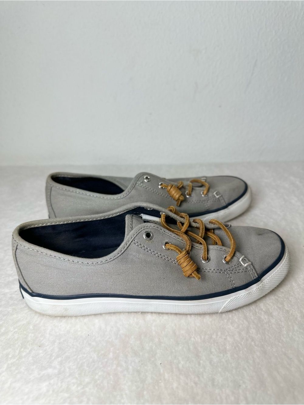 Sperry Top-Sider Pier View Gray Canvas Low-Top Sneakers with Tan Laces Size 7.5
